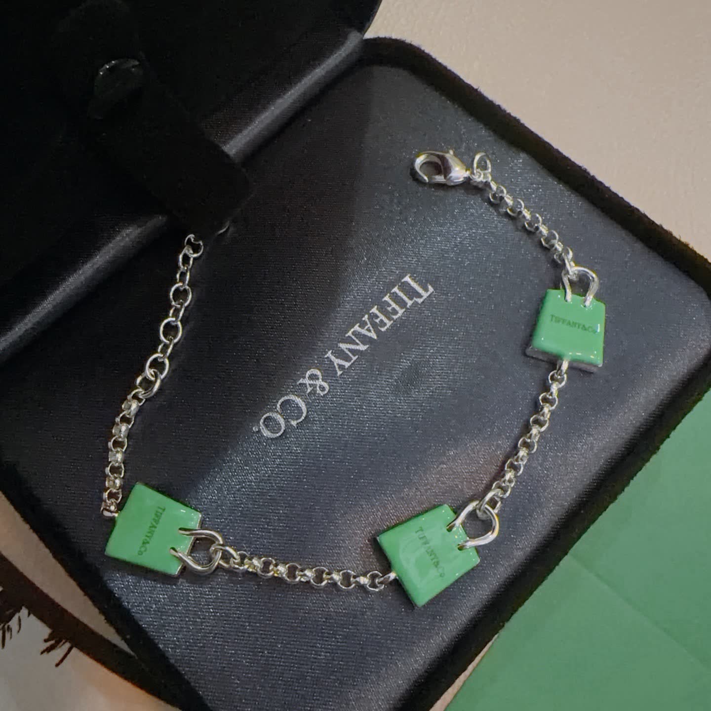 Tiffany & Co. Green Enamel Link Bracelet Tiffany & Co. Green Enamel Link Bracelet